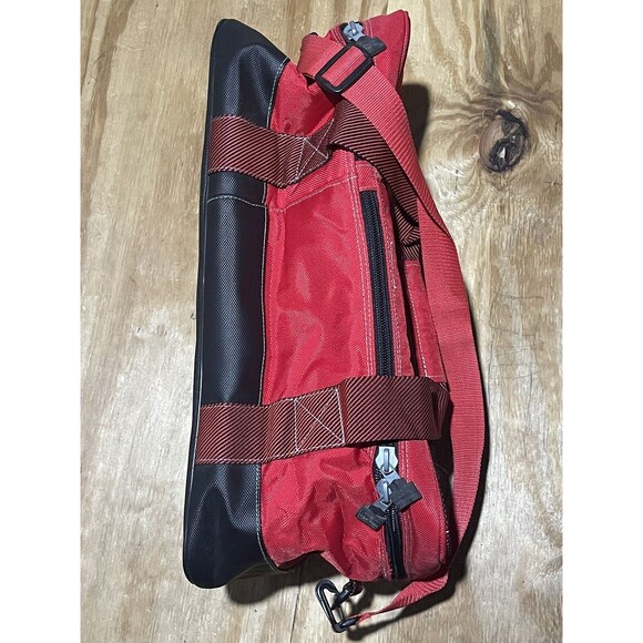 marlboro insulated cooler Duffel Bag Red Large - Picture 8 of 13